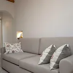 Vila Naxos Traditional House In *